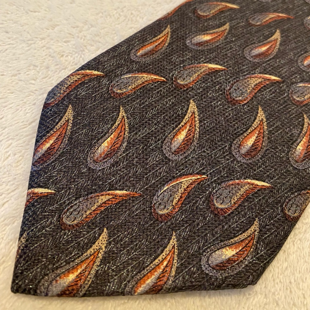 Brand New Trendy Power Tie By Joseph Abboud